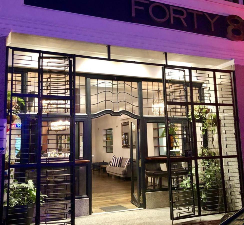 Forty8 Backpackers Hotel Cape Town Exterior photo
